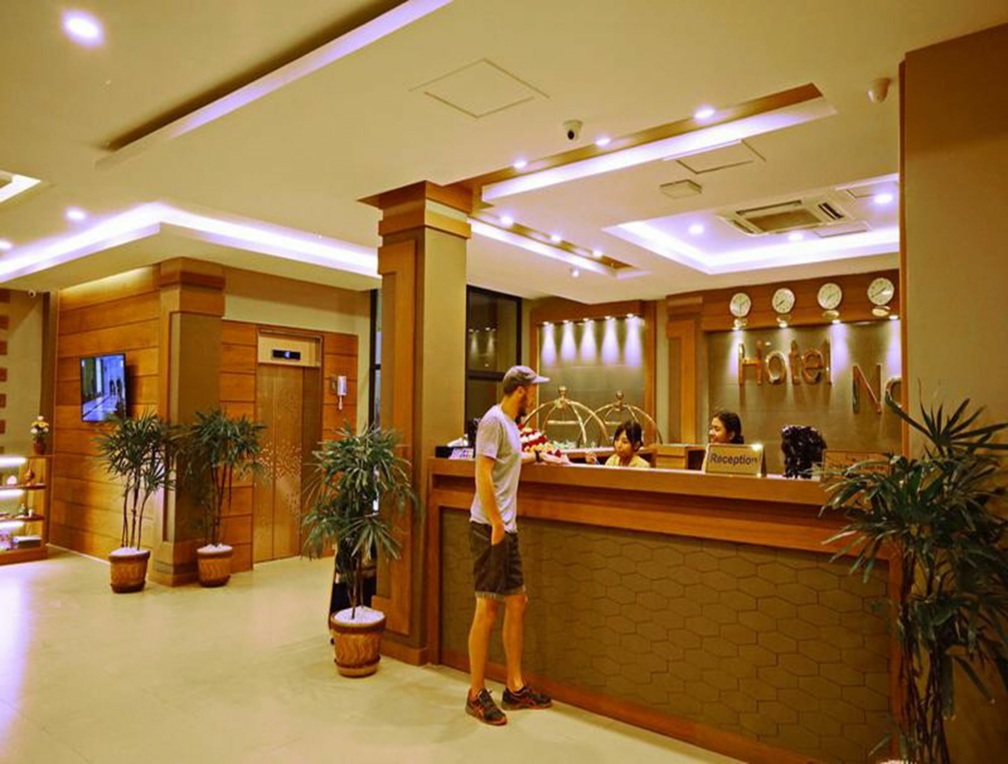 The Hotel Nova Mandalaj Zewnętrze zdjęcie